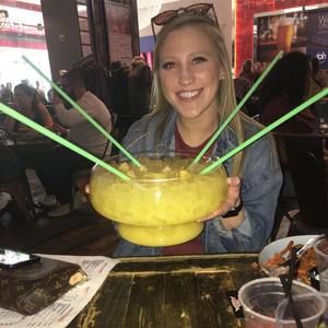 Meet your Posher, Anna